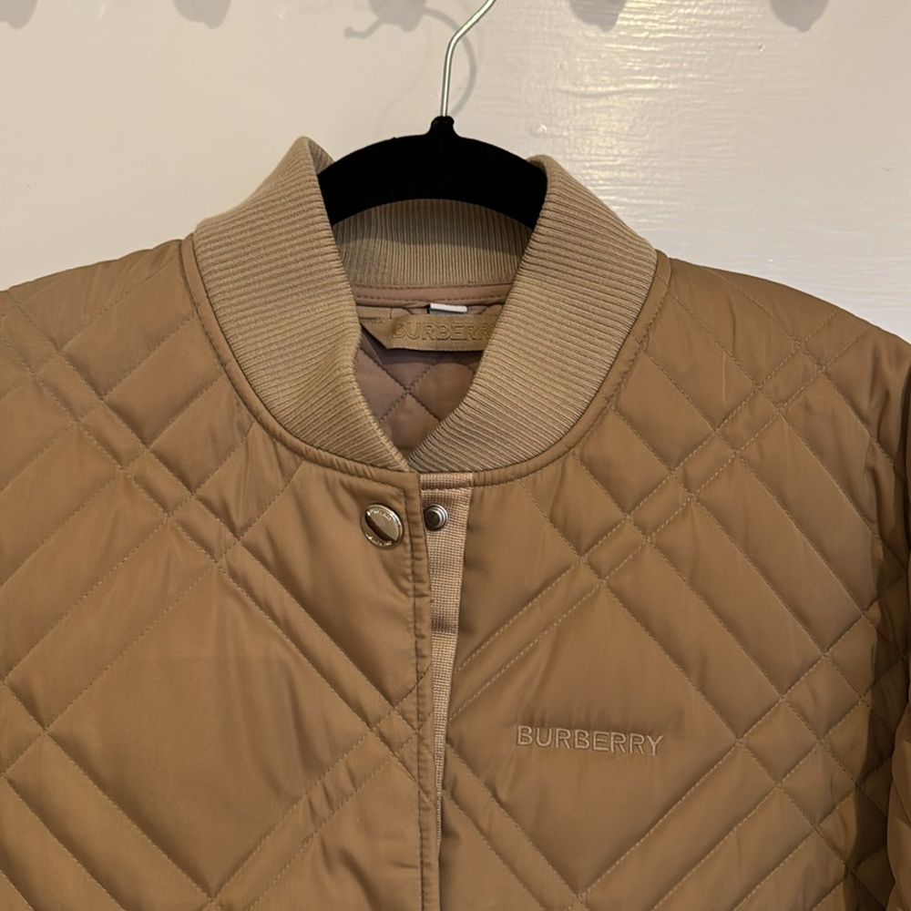 Burberry jacket - Picture 2 of 8